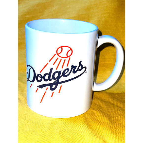 Los Angeles Dodgers Coffee Mug and Shot Glasses Combo - Picture 5 of 6